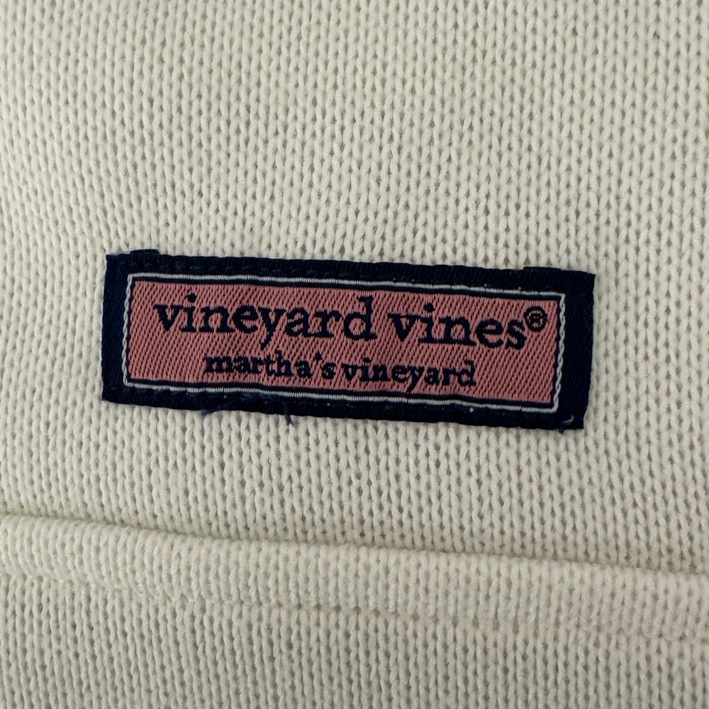 BRAND NEW WITH TAGS VINEYARD VINES VEST - MEDIUM - Picture 4 of 10